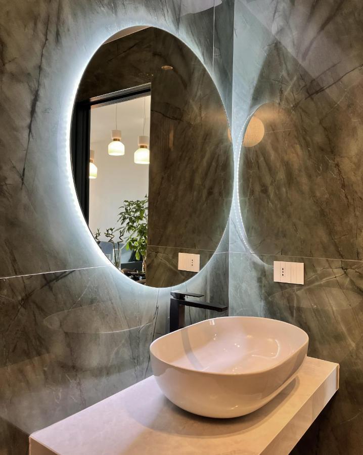 Yls Luxury Suites Milánó Kültér fotó