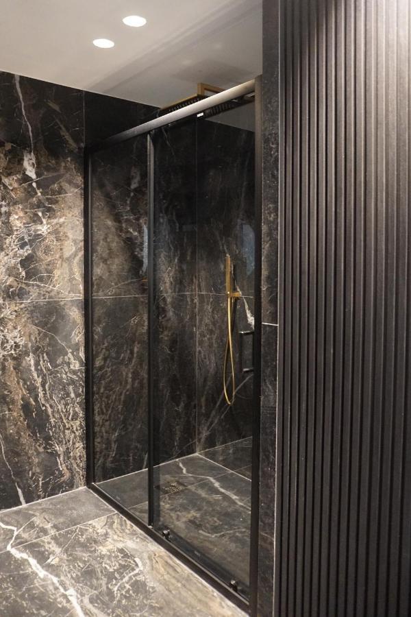 Yls Luxury Suites Milánó Kültér fotó