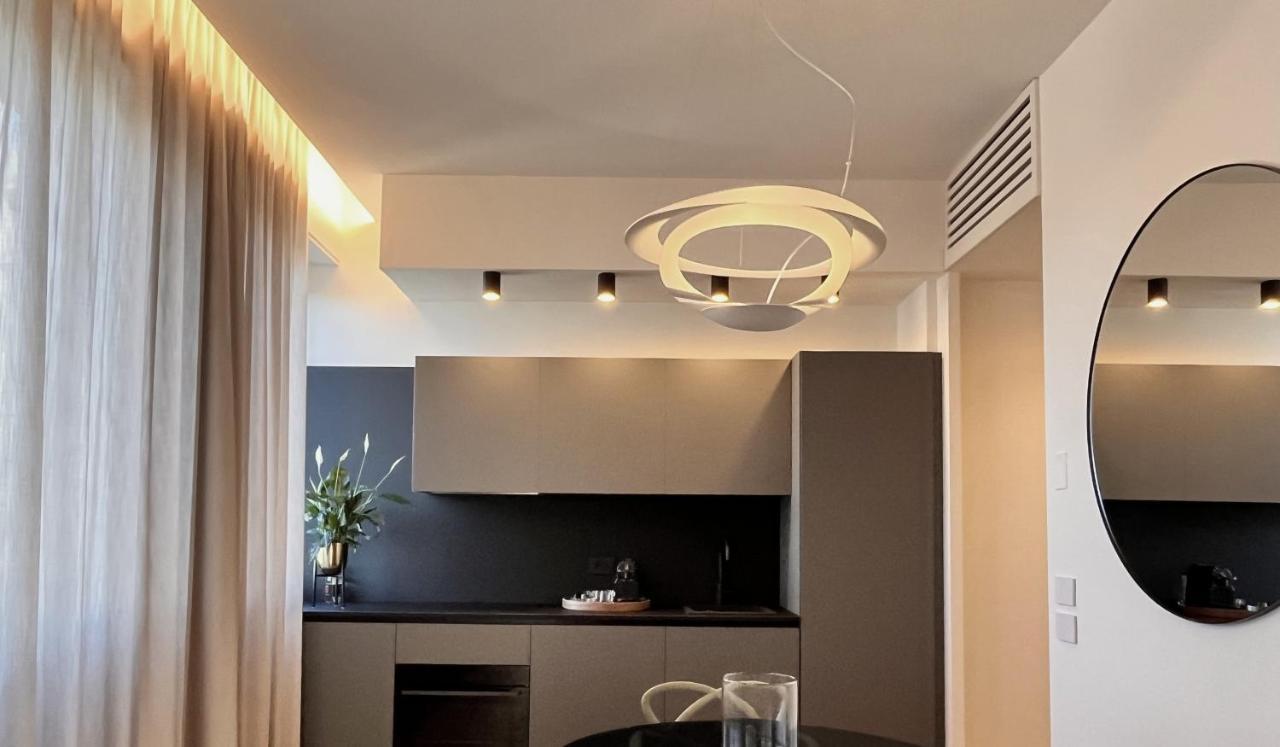 Yls Luxury Suites Milánó Kültér fotó